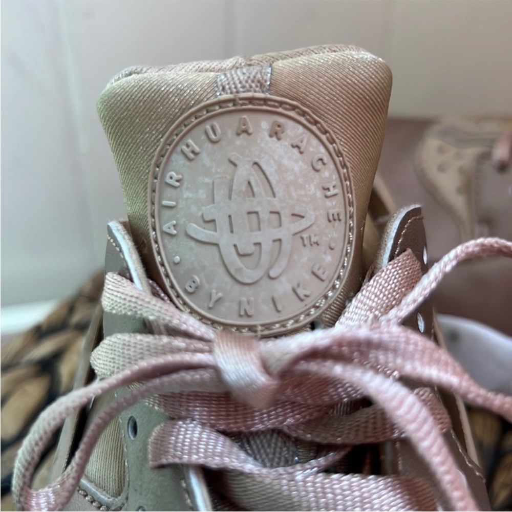 Nike Air Huarache Run Metallic Red Bronze - Picture 16 of 16